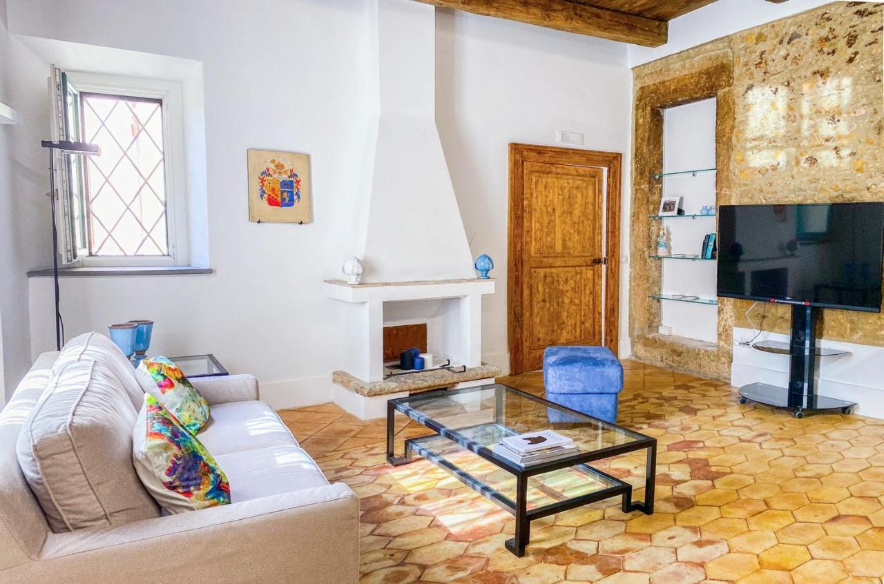Residenza Ucci Ali Villa Кротоне Екстериор снимка