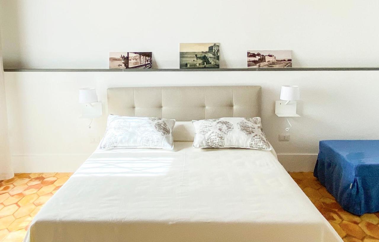 Residenza Ucci Ali Villa Кротоне Екстериор снимка